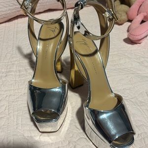 Giuseppe Zanotti Betty sandals 38.5